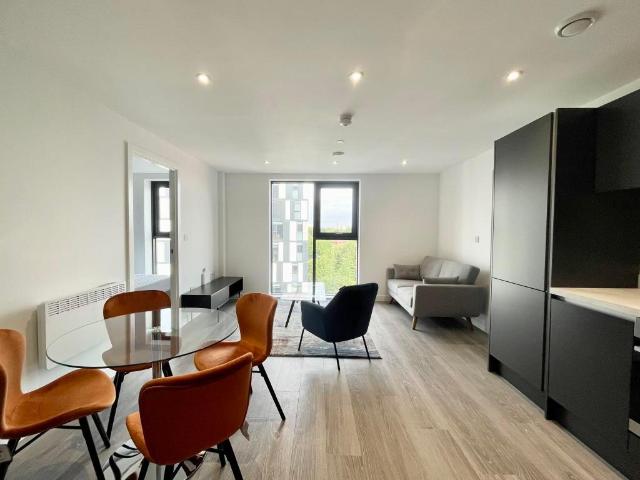 2 Bedroom Flat To Rent