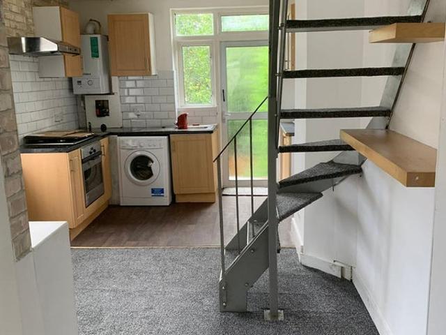 2 bedroom flat to rent