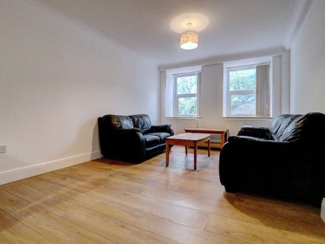 2 Bedroom Flat To Rent, 2 Bedroom Flat To Rent