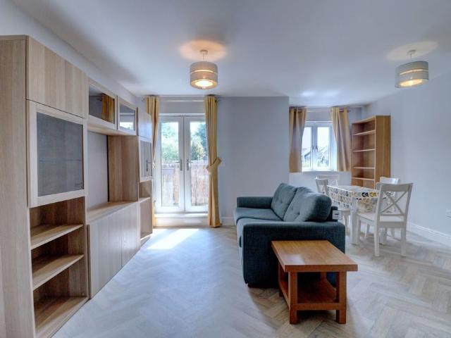 2 Bedroom Flat To Rent, 2 Bedroom Flat To Rent