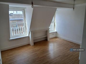 Edinburgh, Shetland - Gym, Parking, Equipped kitchen