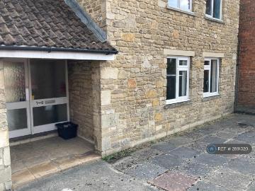 Chippenham, Wiltshire county, Southdowns