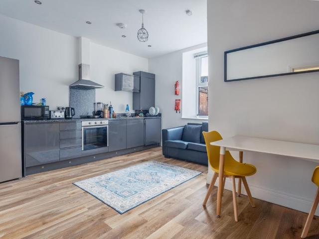 2 bedroom flat to rent