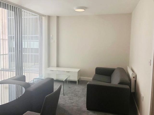 2 bedroom flat to rent