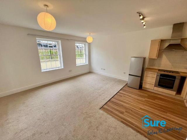 2 bedroom flat to rent