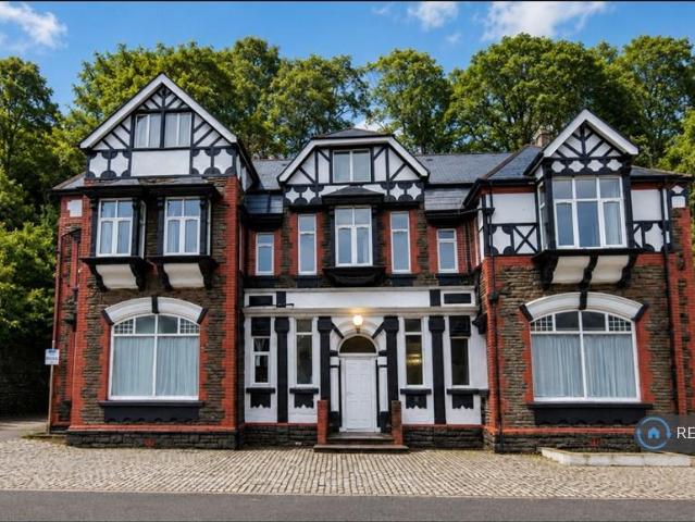 2 bedroom flat to rent