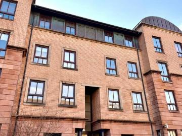 Glasgow, Glasgow and Clyde Valley - Equipped kitchen
