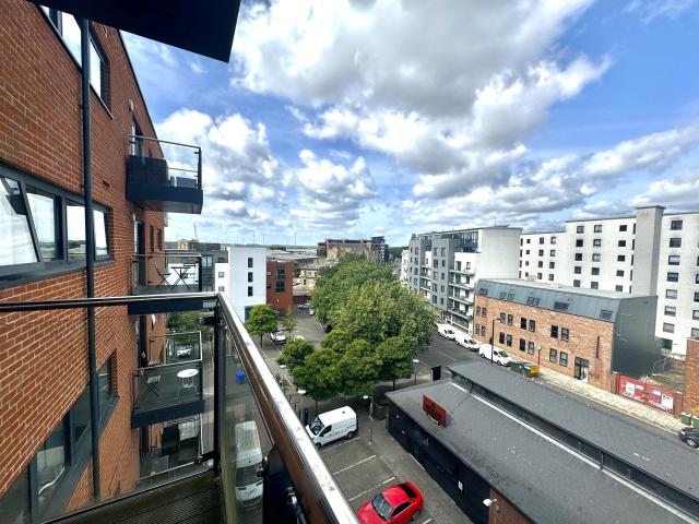 2 bedroom flat to rent