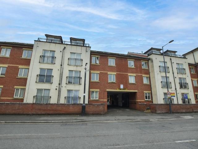 2 bedroom flat to rent