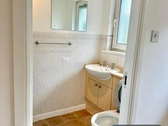 2 bedroom flat to rent