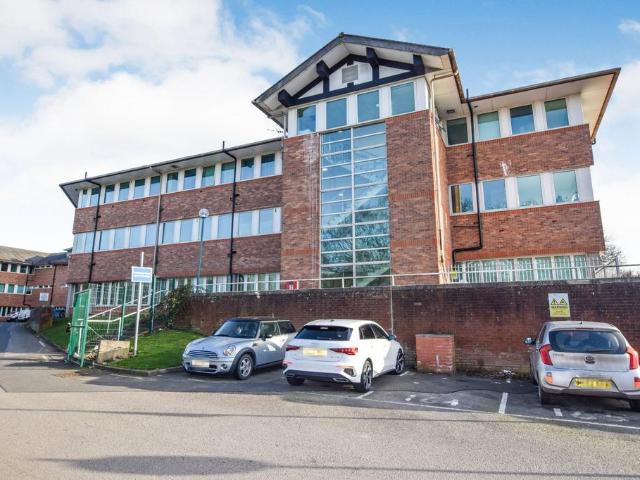 2 bedroom flat to rent