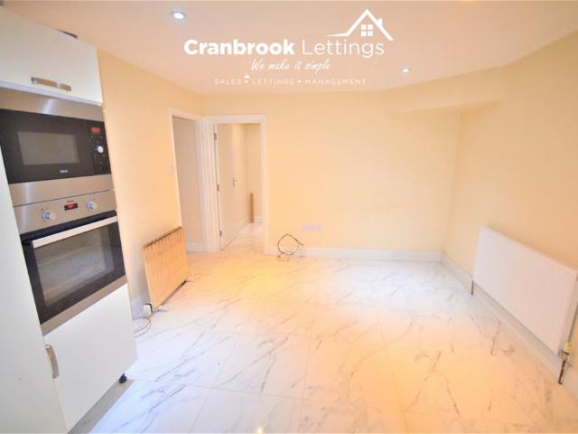 2 bedroom flat to rent