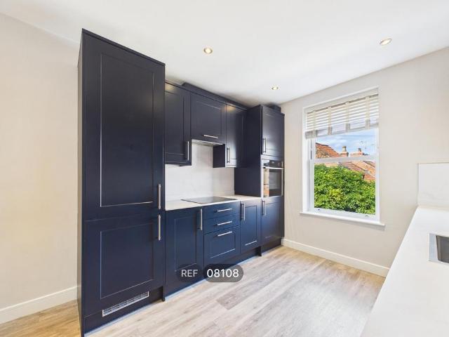 2 bedroom flat to rent