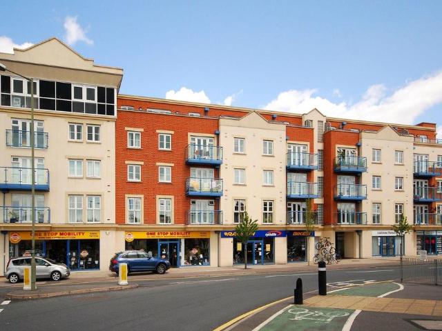 2 bedroom flat to rent