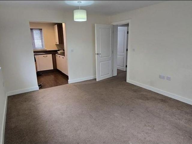 2 bedroom flat to rent