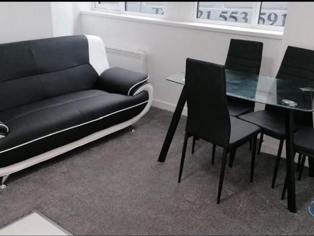 2 bedroom flat to rent