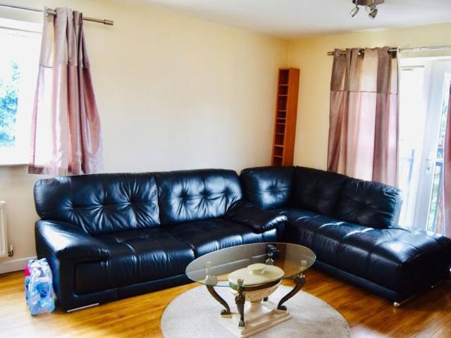 2 bedroom flat to rent