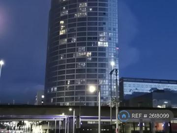 Flat for rent in Belfast - Parking