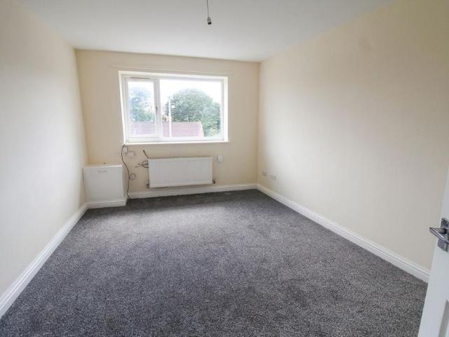 2 bedroom maisonette to rent