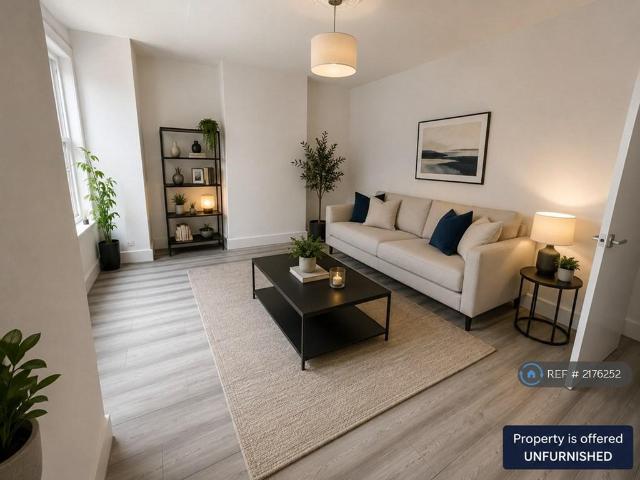 2 bedroom flat to rent