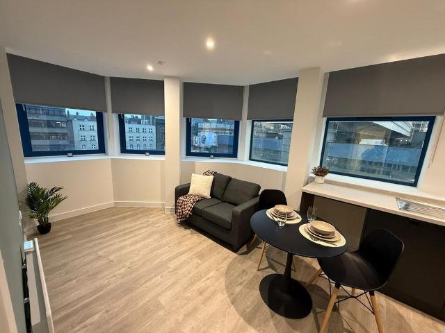 2 bedroom flat to rent