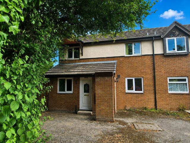 2 bedroom flat to rent