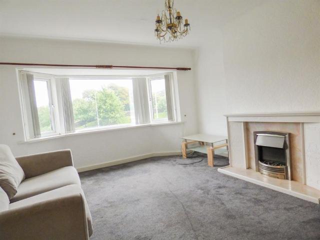 2 bedroom flat to rent