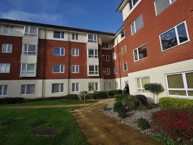 2 bedroom flat to rent