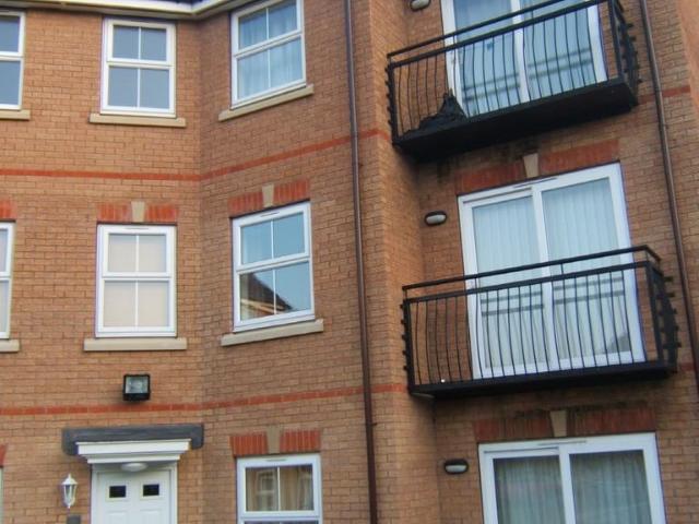 2 bedroom flat to rent