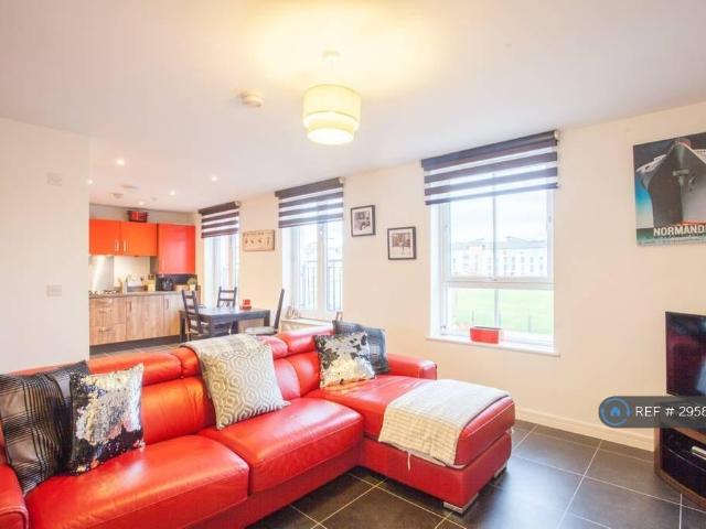 2 bedroom flat to rent