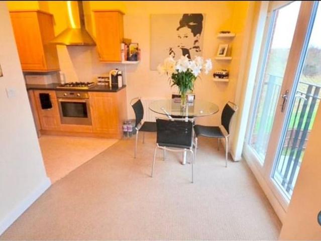 2 bedroom flat to rent