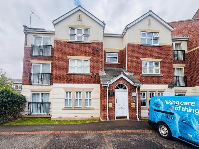 2 bedroom flat to rent