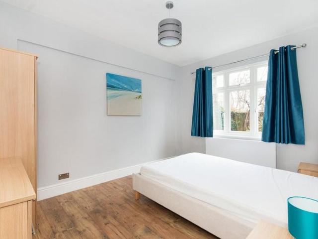 2 bedroom flat to rent