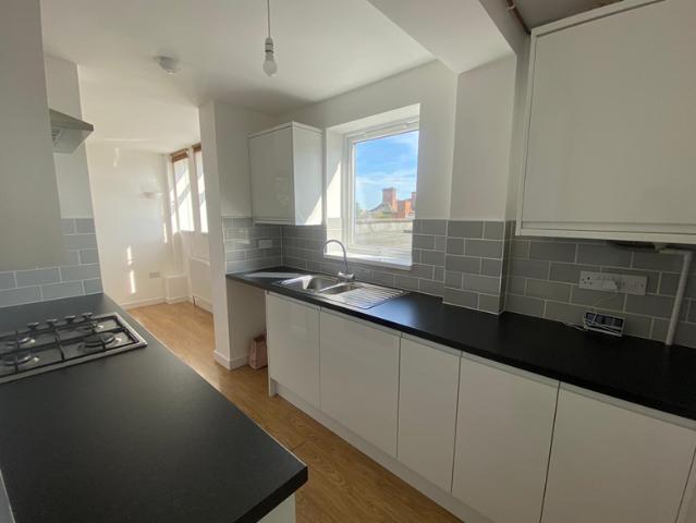 2 bedroom flat to rent