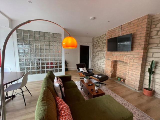 2 bedroom flat to rent