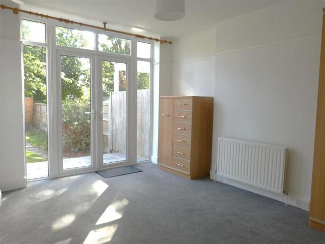 2 bedroom flat to rent