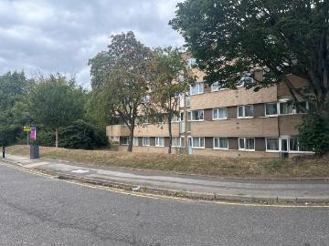 2 bedroom flat to rent