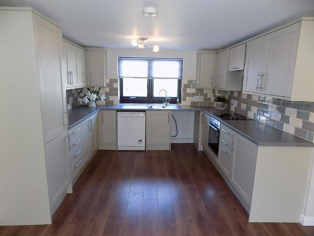 2 bedroom flat to rent