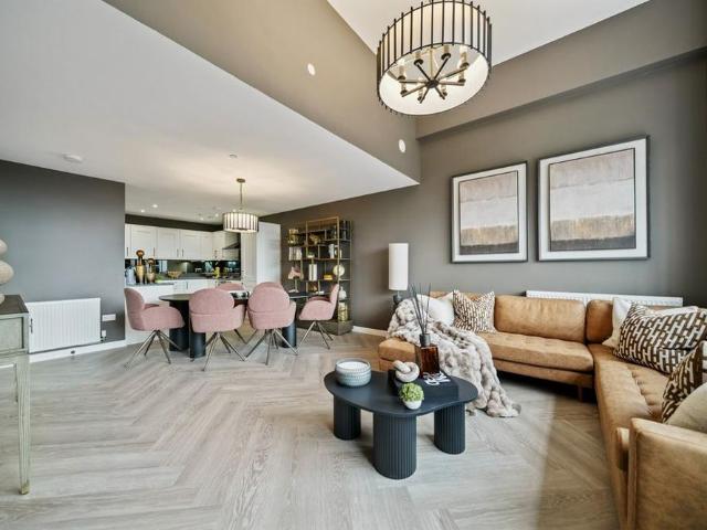 2 bedroom flat to rent