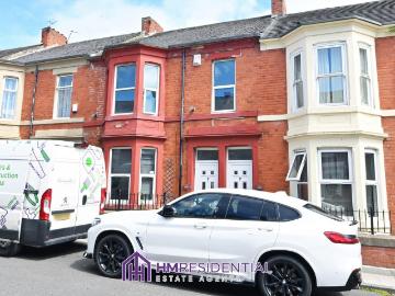 2 bedroom flat to rent