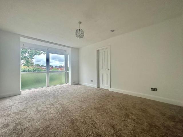 2 bedroom flat to rent