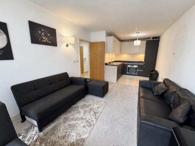 2 bedroom flat to rent