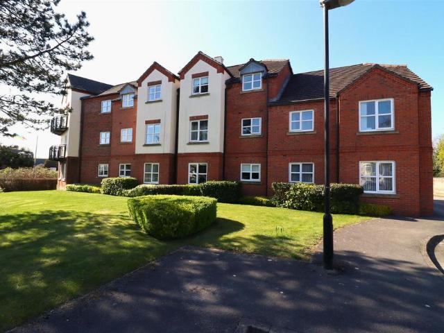 2 bedroom flat to rent