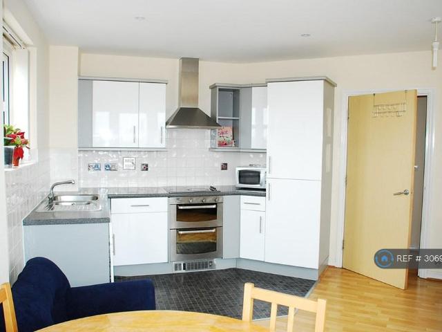 2 bedroom flat to rent