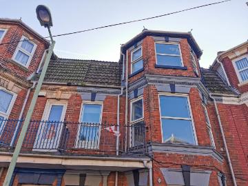 2 bedroom flat to rent