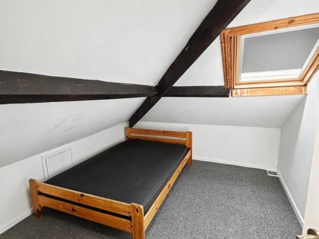 3 bedroom flat to rent