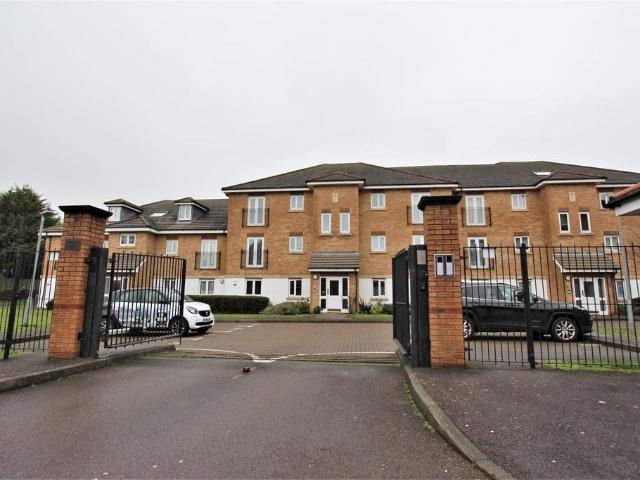 2 bedroom flat to rent