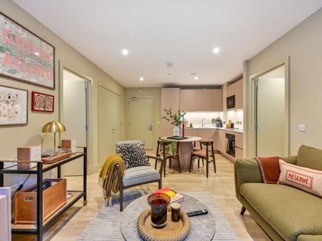 2 bedroom flat to rent