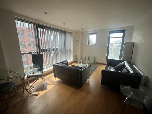 2 bedroom flat to rent