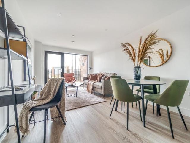 2 bedroom flat to rent